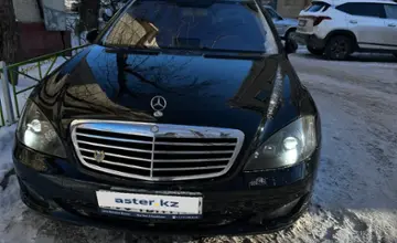 Mercedes-Benz S-Класс 2007 года за 6 850 000 тг. в Астана фото 1