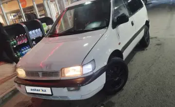 Mitsubishi Space Runner 1994 года за 780 000 тг. в Алматы фото 1