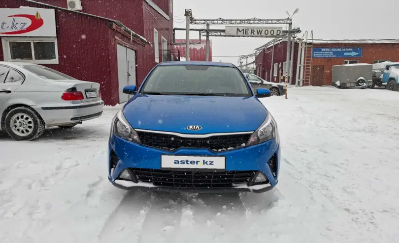 Kia Rio 2021 года за 7 000 000 тг. в Астана фото 2