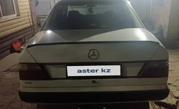 Mercedes-Benz E-Класс 1993 года за 1 400 000 тг. в Шымкент фото 3