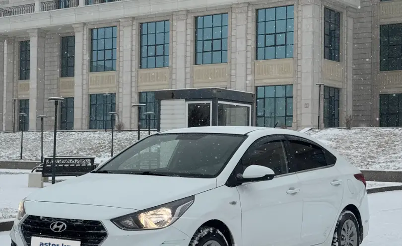 Hyundai Solaris 2017 года за 6 000 000 тг. в Астана