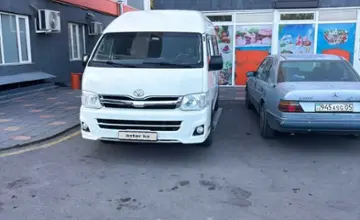 Toyota HiAce 2013 года за 13 000 000 тг. в Алматы фото 1