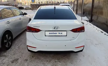 Hyundai Accent 2018 года за 6 200 000 тг. в Астана фото 2