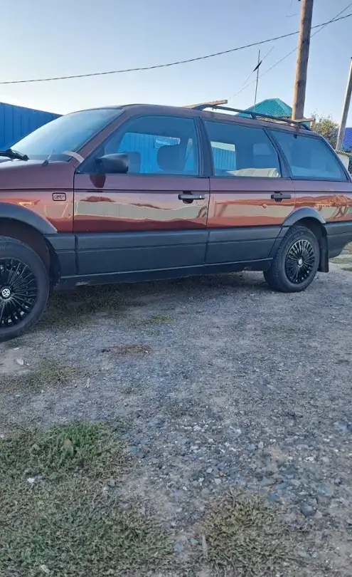 Volkswagen Passat 1992 года за 1 600 000 тг. в Западно-Казахстанская область фото 2