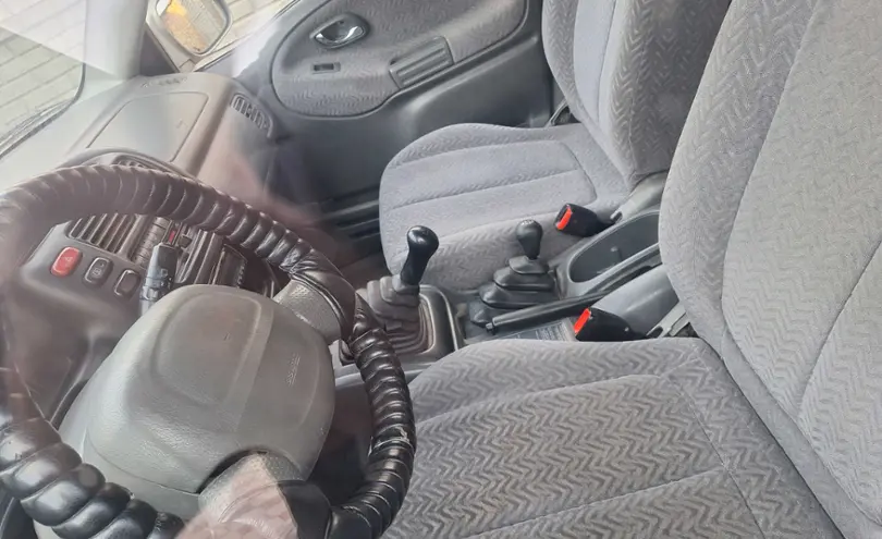 Suzuki Grand Vitara 2003 года за 2 850 000 тг. в Тараз фото 5