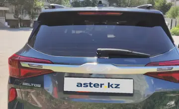 Kia Seltos 2022 года за 11 200 000 тг. в Алматы фото 2
