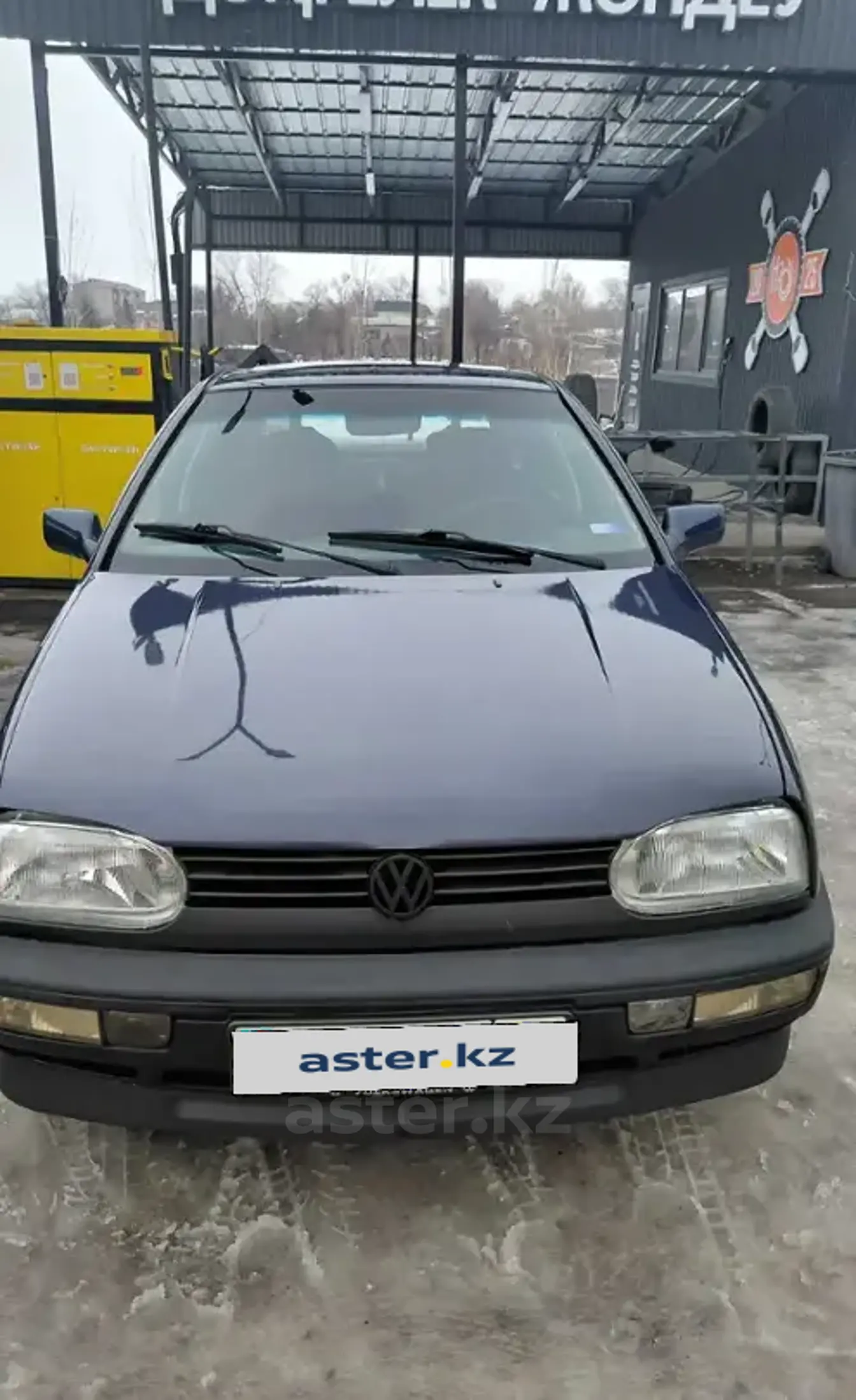 Volkswagen Golf 1995 года за 1 450 000 тг. в Алматы фото 3
