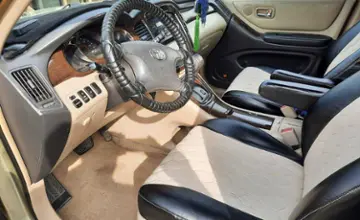 Toyota Highlander 2003 года за 6 200 000 тг. в Алматы фото 3