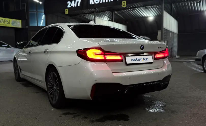 BMW 5 серии 2017 года за 15 000 000 тг. в Алматы фото 4