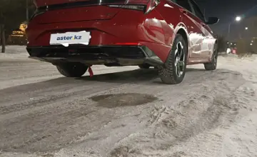 Hyundai Elantra 2022 года за 9 000 000 тг. в Астана
