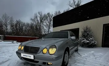 Mercedes-Benz E-Класс 2000 года за 5 400 000 тг. в Акмолинская область фото 2