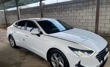 Hyundai Sonata 2019 года за 10 000 000 тг. в Шымкент фото 2
