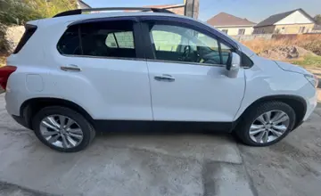 Chevrolet Tracker 2021 года за 6 900 000 тг. в Алматы фото 4