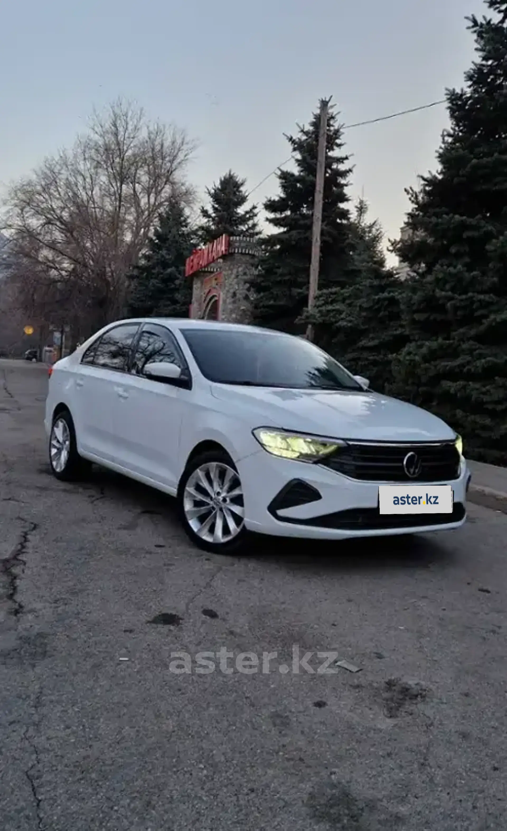 Volkswagen Polo 2021 года за 7 000 000 тг. в Алматы фото 2