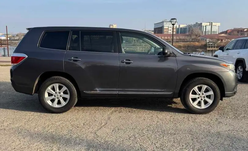 Toyota Highlander 2012 года за 8 400 000 тг. в Атырауская область фото 4