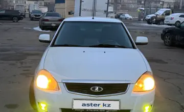 LADA (ВАЗ) Priora 2011 года за 1 350 000 тг. в Алматы фото 2