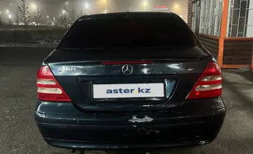 Mercedes-Benz C-Класс 2002 года за 2 800 000 тг. в Алматы