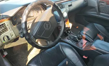 Mercedes-Benz E-Класс 1997 года за 1 400 000 тг. в Астана фото 3