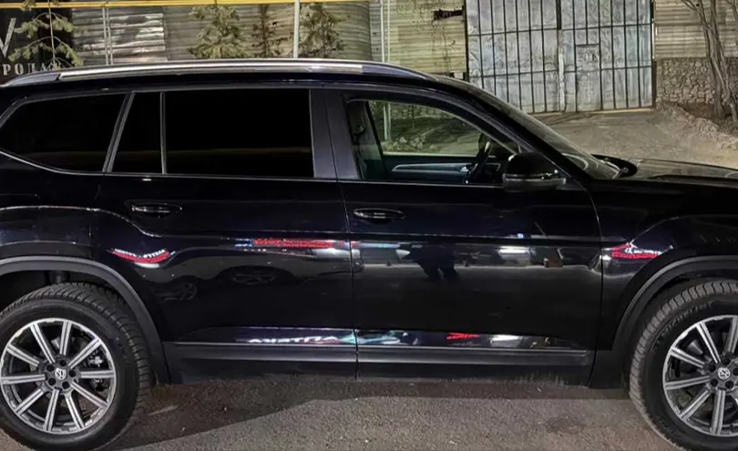 Volkswagen Atlas 2017 года за 17 500 000 тг. в Алматы фото 2