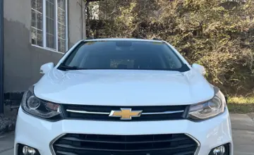 Chevrolet Tracker 2021 года за 6 900 000 тг. в Алматы фото 2