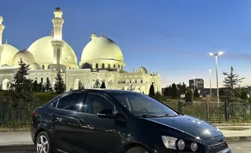 Chevrolet Aveo 2013 года за 3 500 000 тг. в Шымкент фото 2