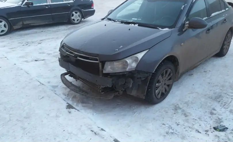 Chevrolet Cruze 2013 года за 2 000 000 тг. в Астана фото 2
