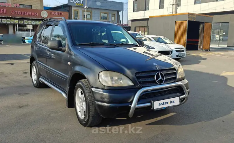 Mercedes-Benz M-Класс 1999 года за 3 500 000 тг. в Алматы