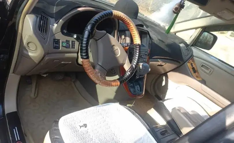 Lexus RX 2000 года за 5 000 000 тг. в Алматы