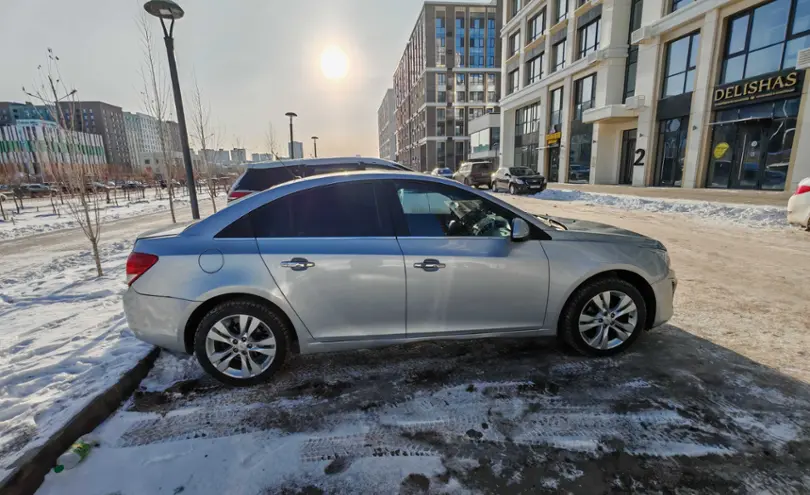 Chevrolet Cruze 2014 года за 4 700 000 тг. в Астана фото 4
