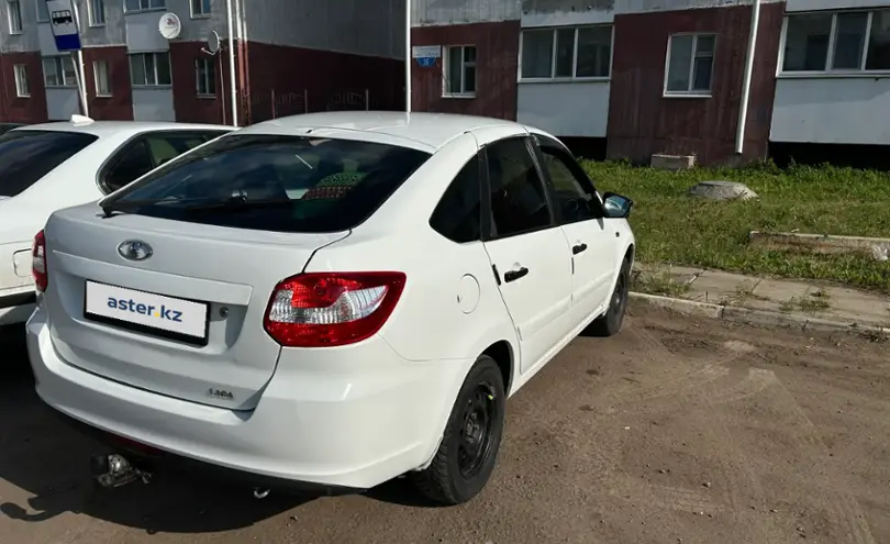 LADA (ВАЗ) Granta 2015 года за 2 450 000 тг. в Северо-Казахстанская область фото 4