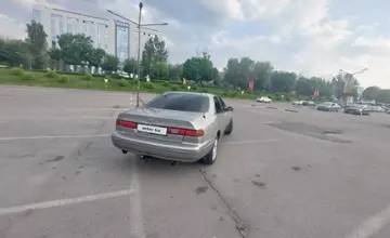 Toyota Camry 1998 года за 3 200 000 тг. в Алматы фото 4