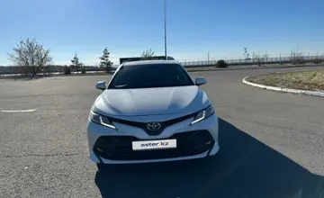Toyota Camry 2020 года за 12 100 000 тг. в Астана фото 2