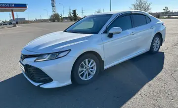 Toyota Camry 2020 года за 12 100 000 тг. в Астана фото 1