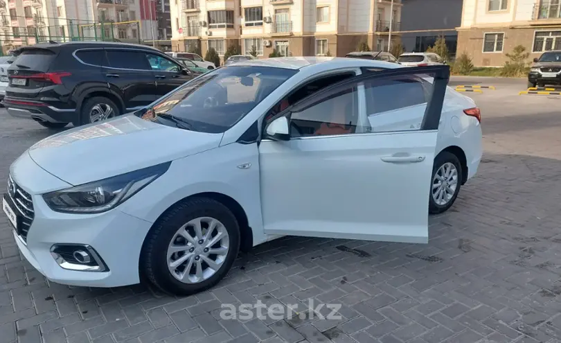 Hyundai Accent 2018 года за 7 200 000 тг. в Шымкент
