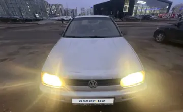 Volkswagen Golf 1994 года за 1 200 000 тг. в Астана фото 2