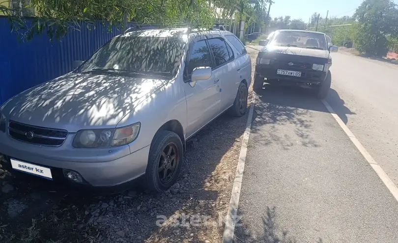 Nissan R'nessa 1998 года за 2 500 000 тг. в Алматы