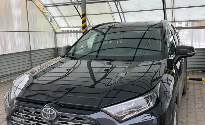 Toyota RAV4 2020 года за 16 000 000 тг. в Астана