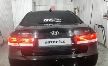 Hyundai Sonata 2006 года за 3 400 000 тг. в Усть-Каменогорск фото 2