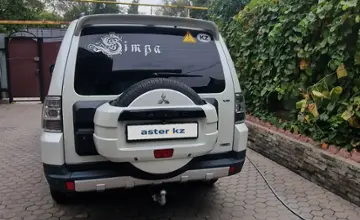 Mitsubishi Pajero 2008 года за 8 500 000 тг. в Алматы фото 2