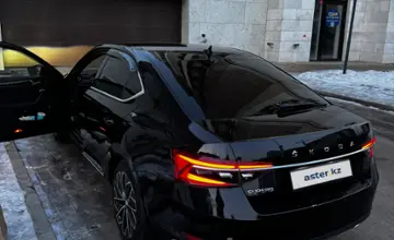 Skoda Superb 2020 года за 14 500 000 тг. в Астана фото 4