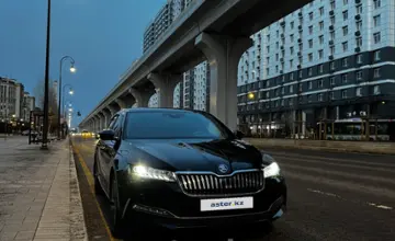 Skoda Superb 2020 года за 14 500 000 тг. в Астана фото 2