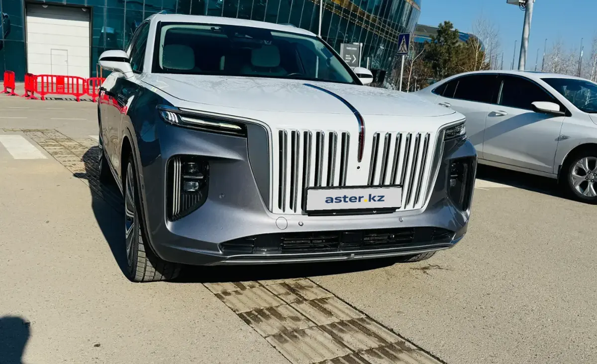 Hongqi E-HS9 2021 года за 26 000 000 тг. в Алматы фото 3