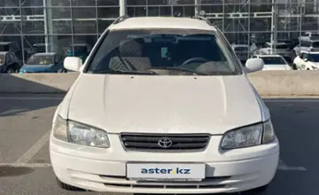 Toyota Camry 2000 года за 4 000 000 тг. в Шымкент фото 2