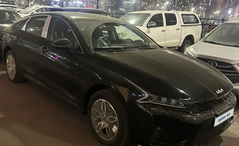 Kia K5 2025 года за 13 500 000 тг. в Астана