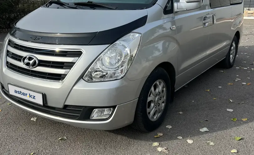 Hyundai Starex 2009 года за 6 500 000 тг. в Караганда фото 2