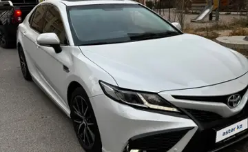 Toyota Camry 2022 года за 14 000 000 тг. в Атырау фото 2