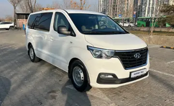 Hyundai H-1 2018 года за 14 500 000 тг. в Алматы фото 4