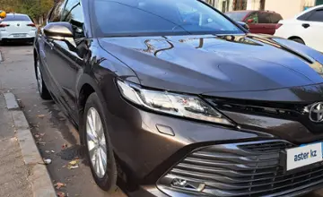 Toyota Camry 2019 года за 14 000 000 тг. в Алматы фото 4