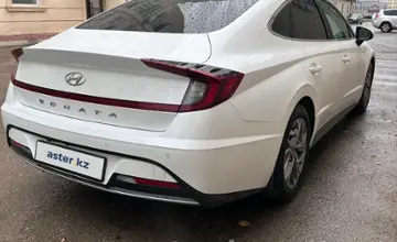 Hyundai Sonata 2020 года за 11 000 000 тг. в Актау