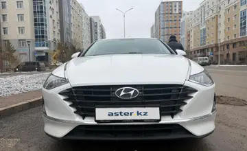 Hyundai Sonata 2021 года за 10 700 000 тг. в Астана фото 2